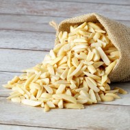 لوز أمريكي عيدان