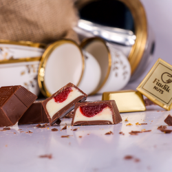 شوكولا قالب هندسة تشيز كيك حلو