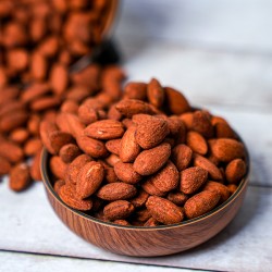 لوز امريكي جامبو حار