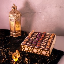 بوكس تمر مربع رمضان كريم