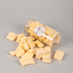 ايس كريم بالجوز والزعفران المبردة 100 جرام